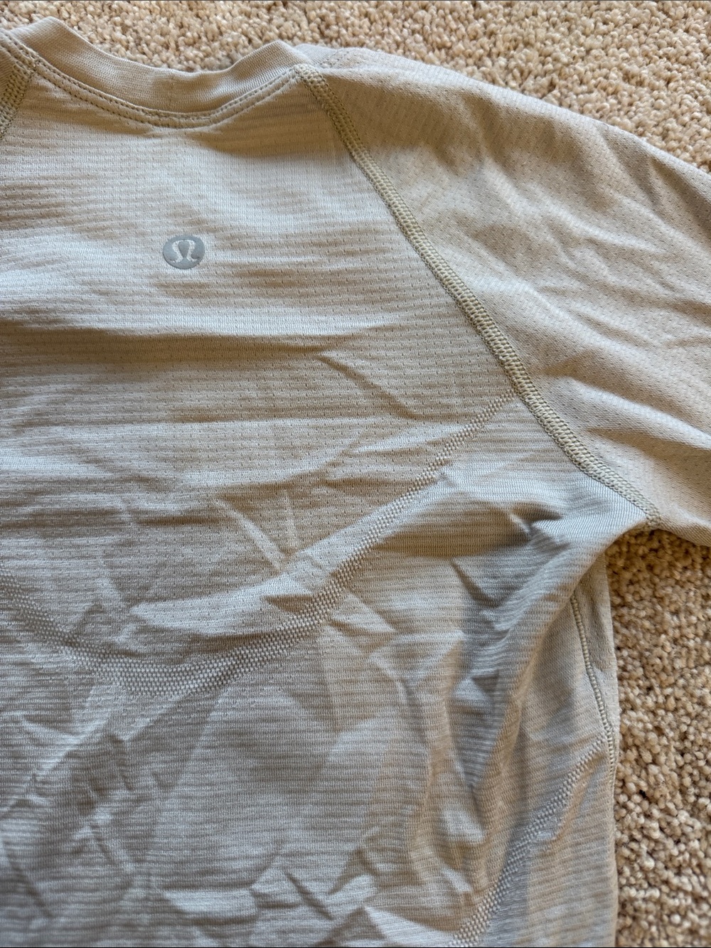lululemon athletica Light beige Long-Sleeve Cropped Sweatshirt - Picture 3 of 3